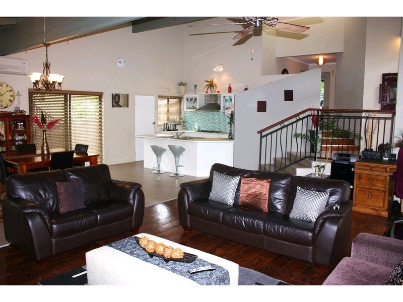 12 Milparinka Terrace, Ashmore QLD 4214