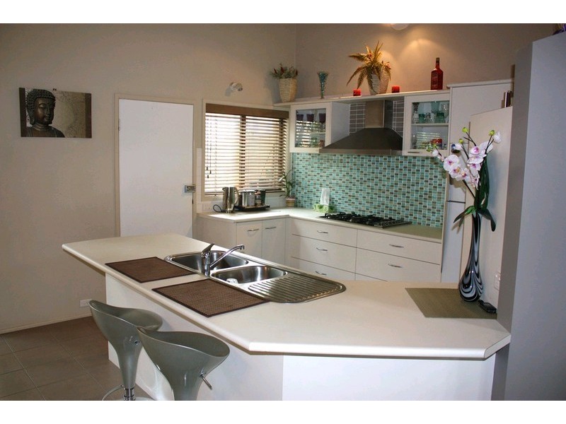 12 Milparinka Terrace, Ashmore QLD 4214