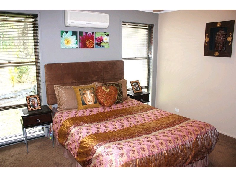 12 Milparinka Terrace, Ashmore QLD 4214