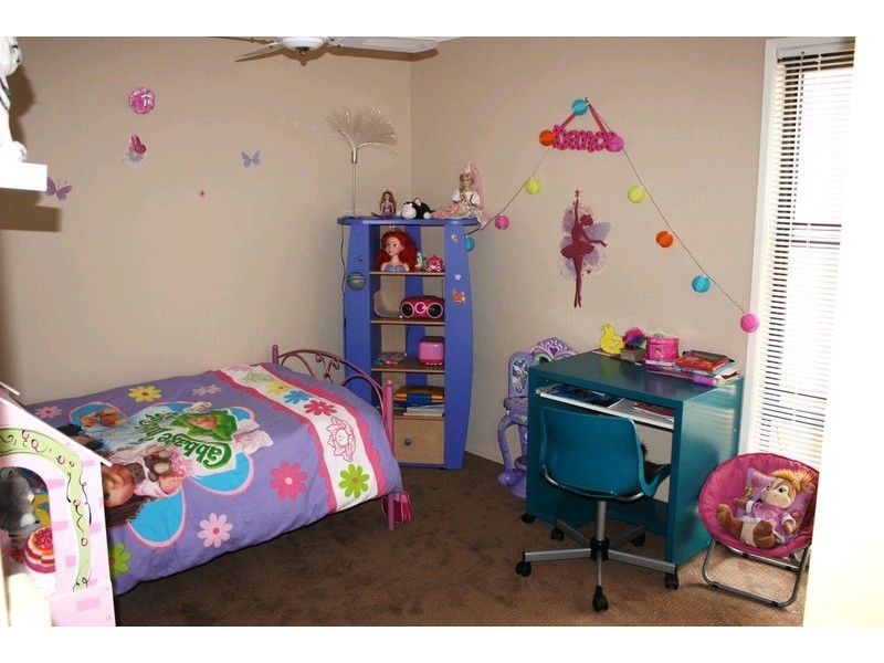 12 Milparinka Terrace, Ashmore QLD 4214