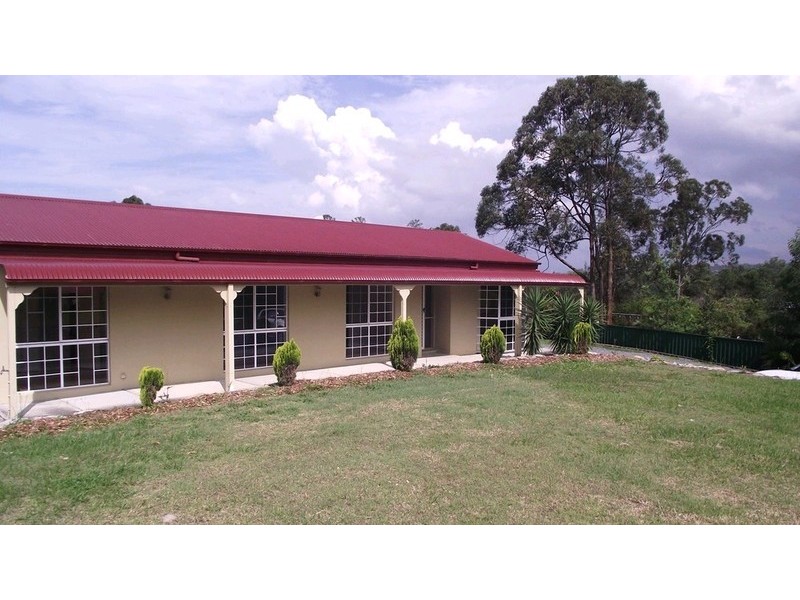 16 Connemara Road, Gaven QLD 4211