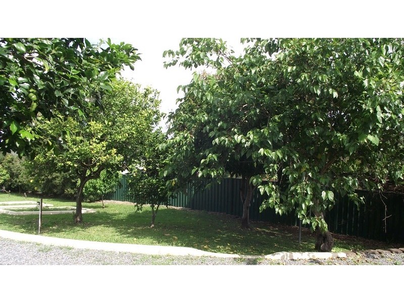 16 Connemara Road, Gaven QLD 4211