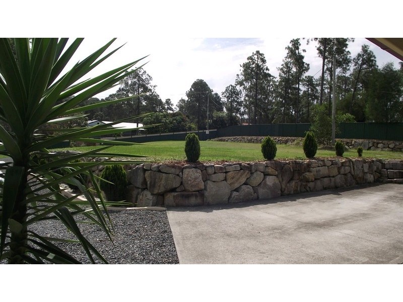 16 Connemara Road, Gaven QLD 4211