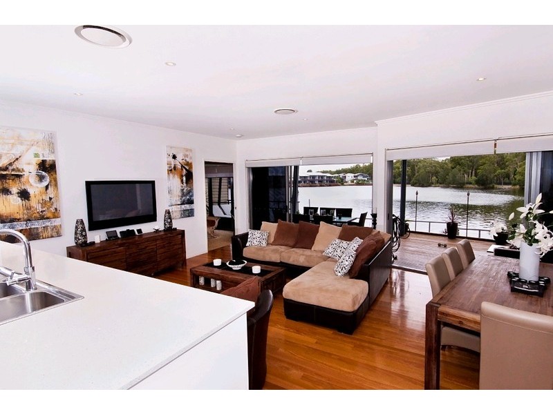 42/1 Manacor Place, Coombabah QLD 4216