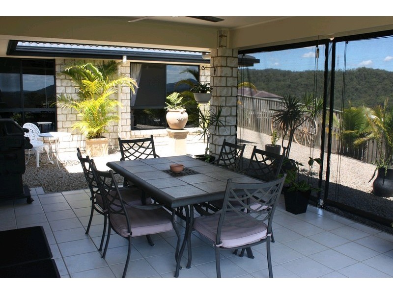 3 Diamantina Circuit, Pacific Pines QLD 4211