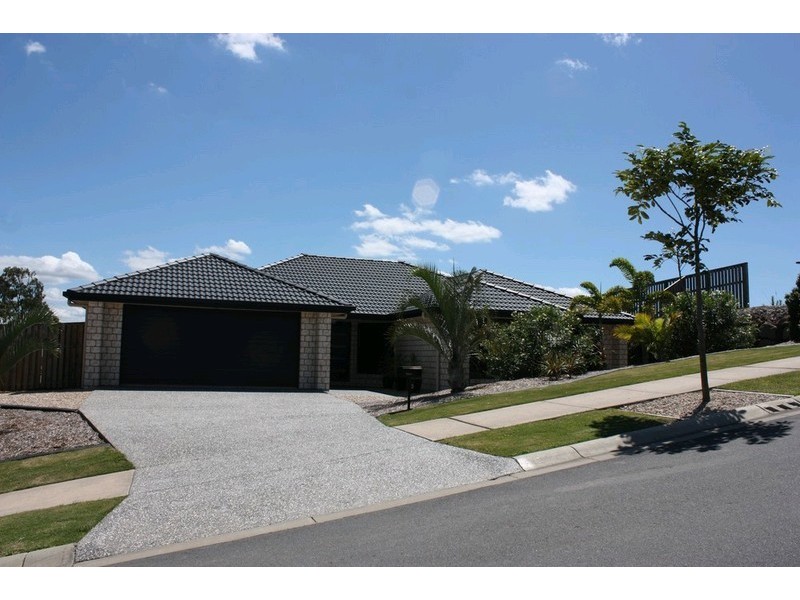 3 Diamantina Circuit, Pacific Pines QLD 4211