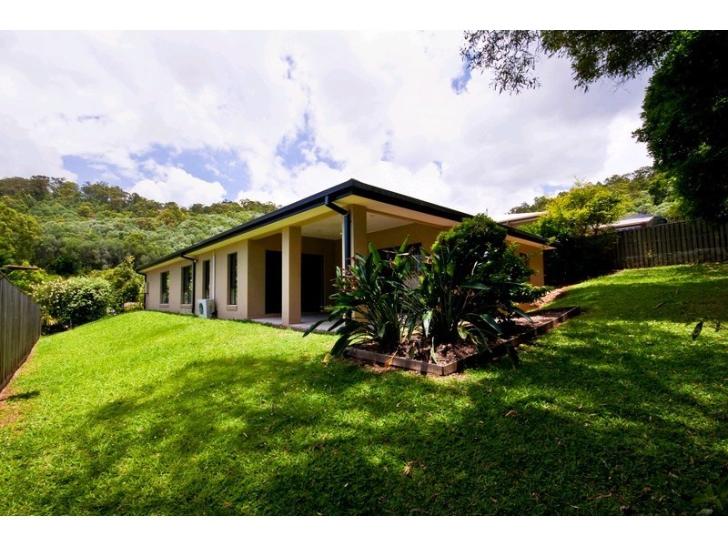 17 Lambert Drive, Maudsland QLD 4210