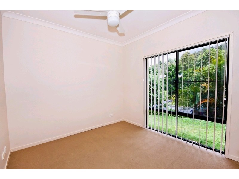 17 Lambert Drive, Maudsland QLD 4210