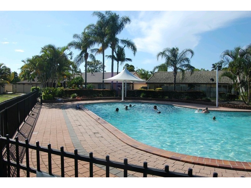 60/128 Benowa Road, Southport QLD 4215