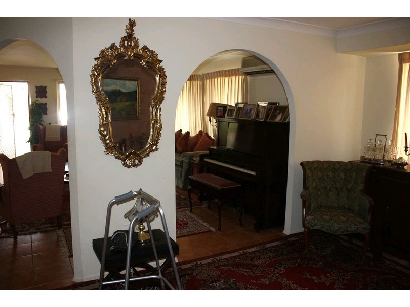 60/128 Benowa Road, Southport QLD 4215