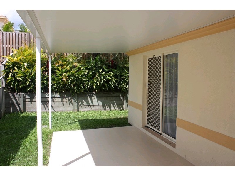 53/2-3 Langport Parade, Mudgeeraba QLD 4213