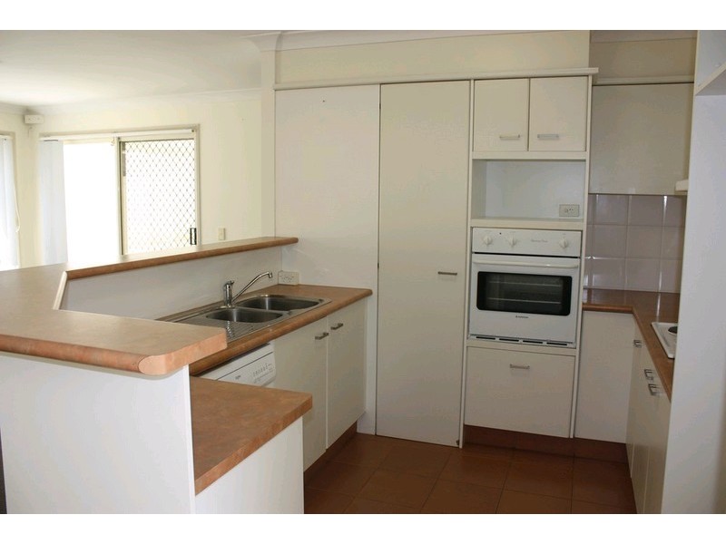 53/2-3 Langport Parade, Mudgeeraba QLD 4213