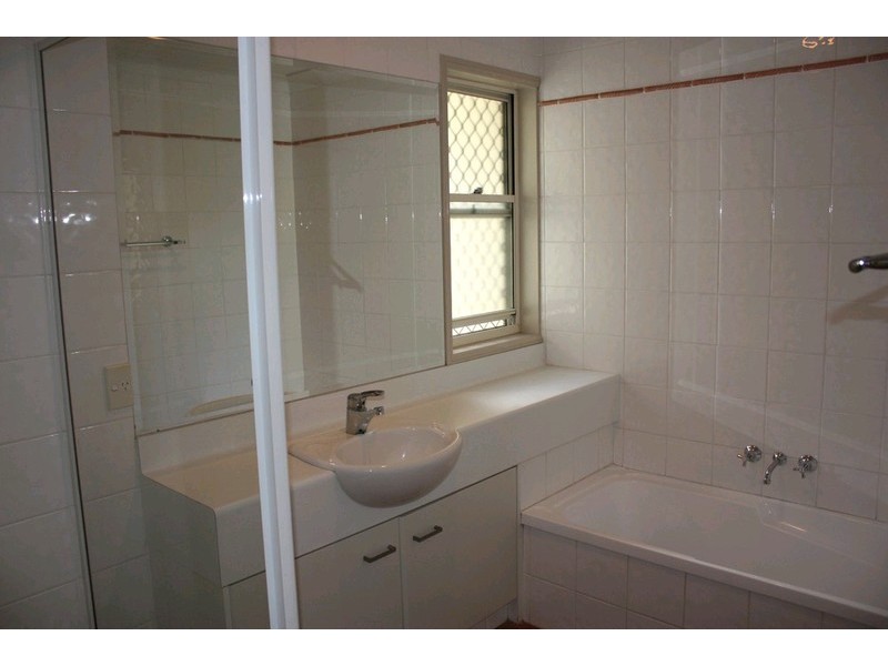 53/2-3 Langport Parade, Mudgeeraba QLD 4213