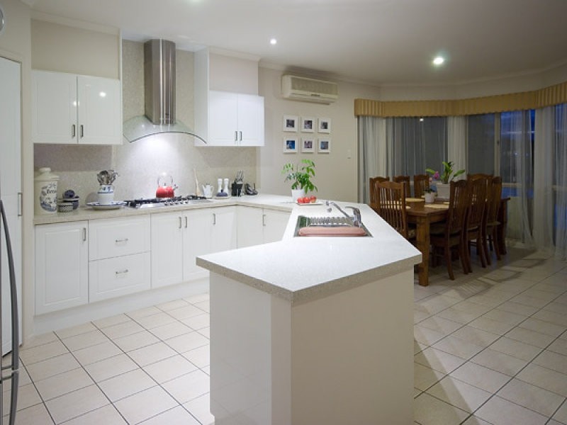 13 Westlake Court, Monterey Keys QLD 4212