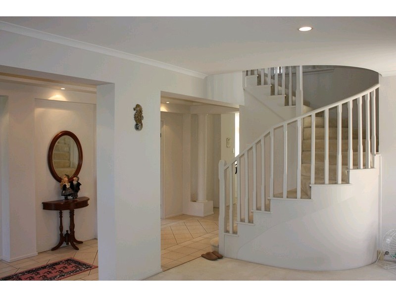 13 Westlake Court, Monterey Keys QLD 4212