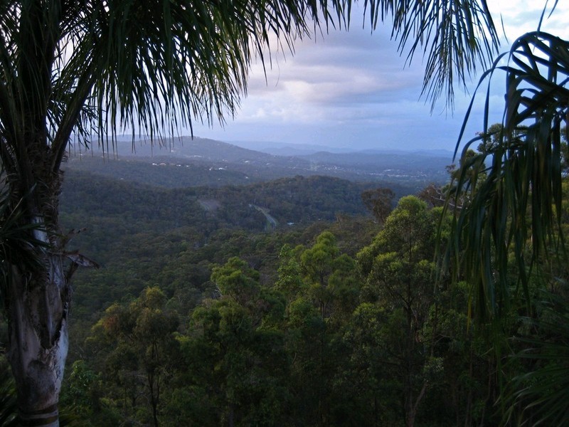 200 Chesterfield Drive, Bonogin QLD 4213