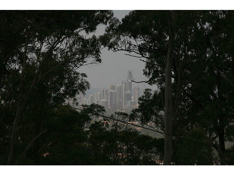 200 Chesterfield Drive, Bonogin QLD 4213