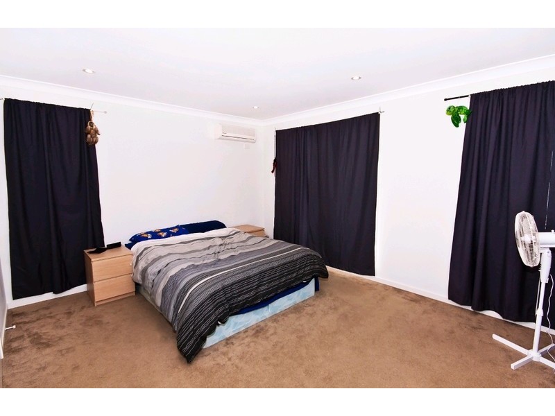 26 Lockwood Place, Molendinar QLD 4214