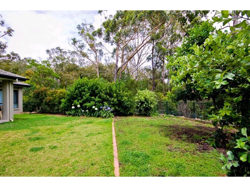 26 Lockwood Place, Molendinar QLD 4214