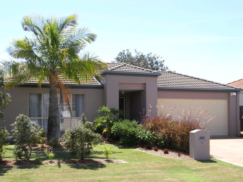 28 Marble Arch Place, Arundel QLD 4214