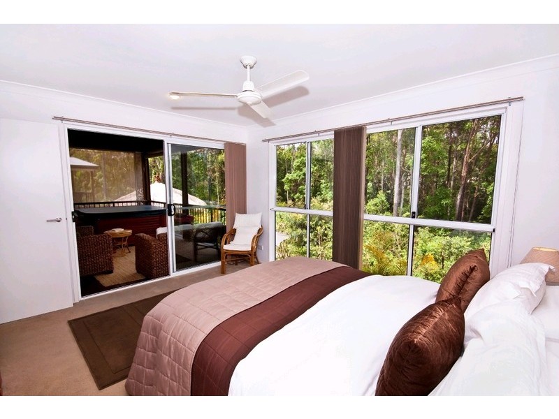 62 Cobb & Co Drive, Oxenford QLD 4210