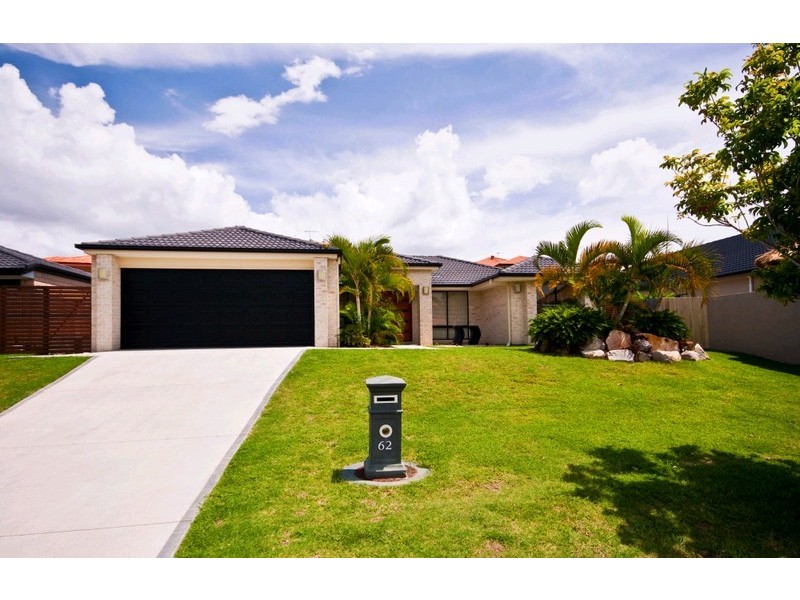 62 Highcrest Circuit, Molendinar QLD 4214
