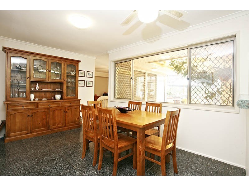 1 Lockhart Place, Helensvale QLD 4212
