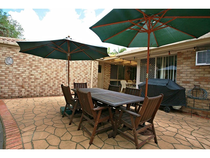 1 Lockhart Place, Helensvale QLD 4212