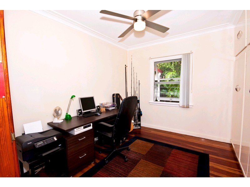 57 Central Street, Labrador QLD 4215