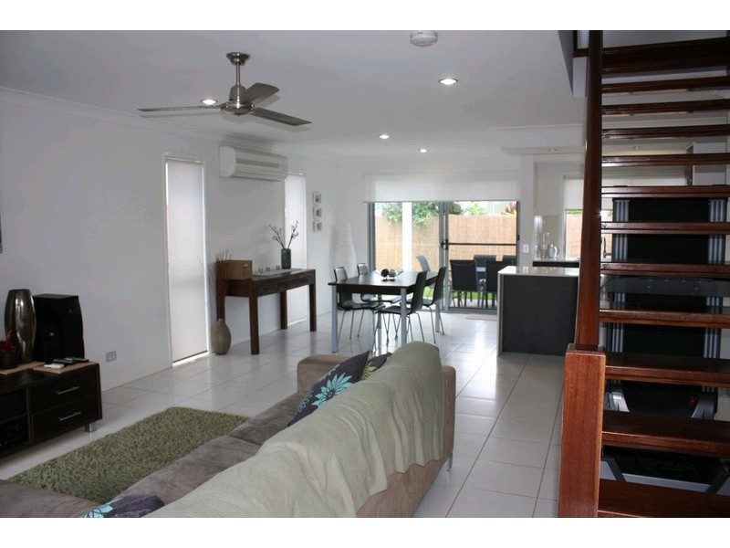 7 Valencia Boulevard, Burleigh Waters QLD 4220