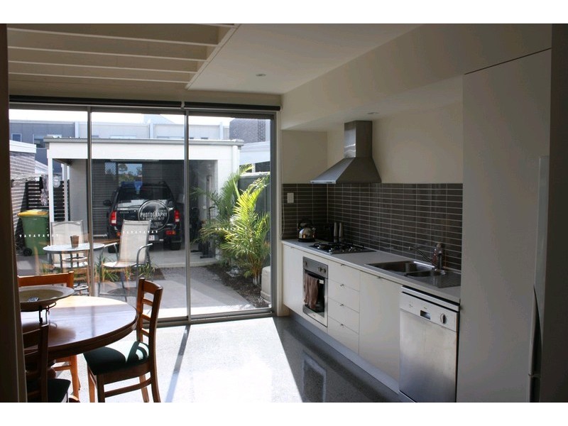 9 Emily Way, Varsity Lakes QLD 4227