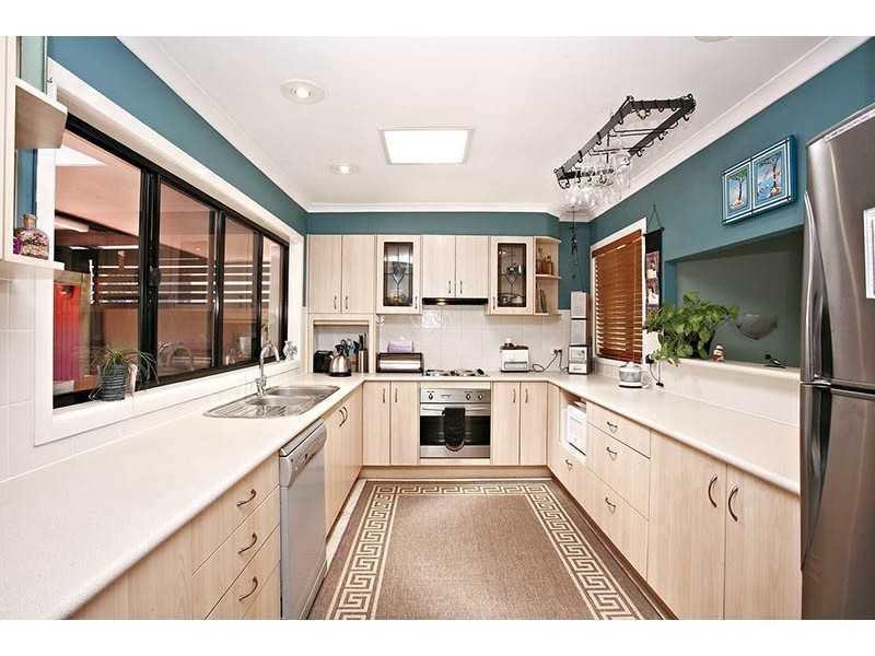 14 The Crescent, Ashmore QLD 4214