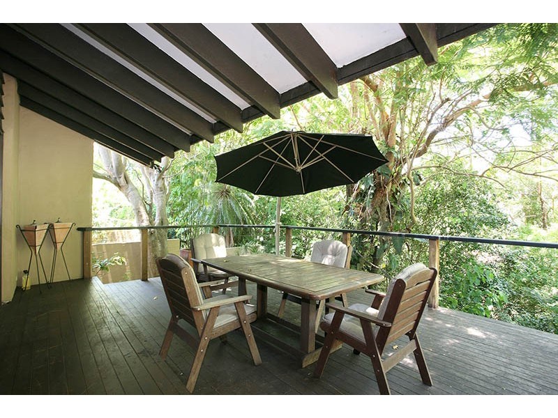 14 The Crescent, Ashmore QLD 4214