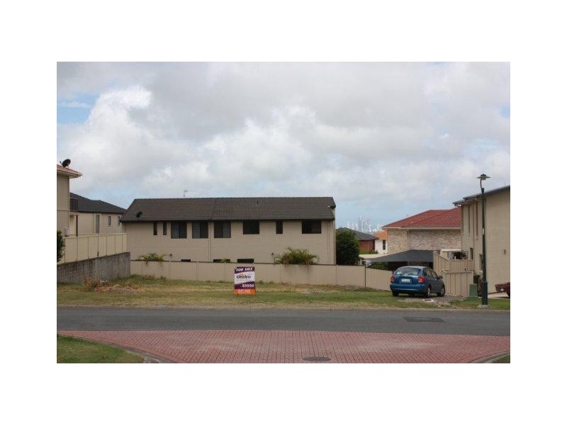 15 Ballah Crescent, Highland Park QLD 4211