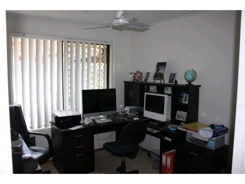 13 Wallaroo Way, Ashmore QLD 4214