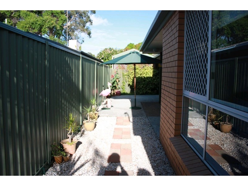 9A Middle Street, Labrador QLD 4215