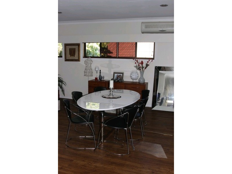 22 Wildwood Court, Surfers Paradise QLD 4217