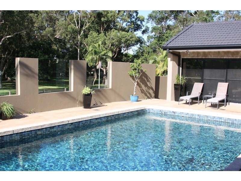 22 Wildwood Court, Surfers Paradise QLD 4217