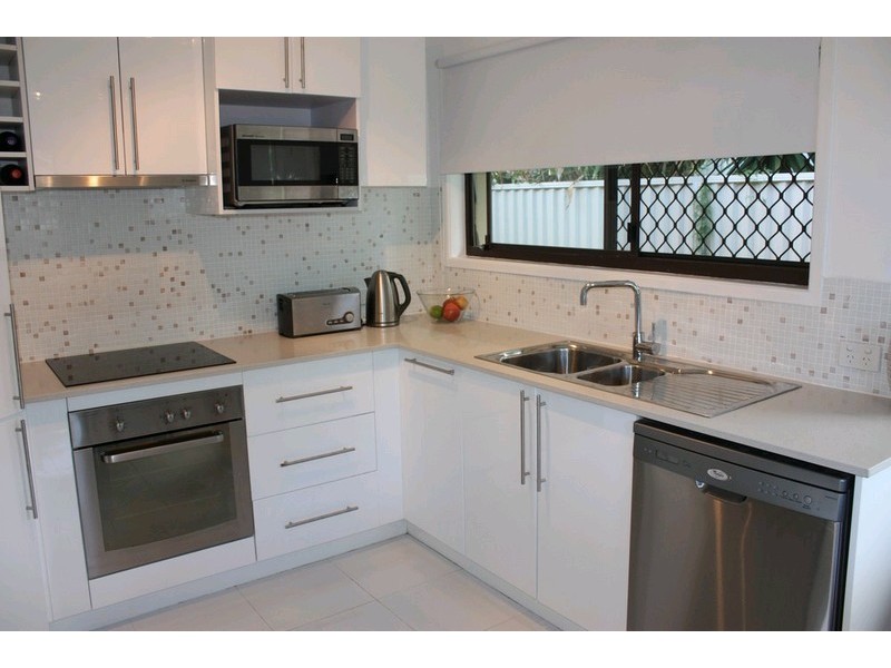 19 Wildwood Court, Surfers Paradise QLD 4217