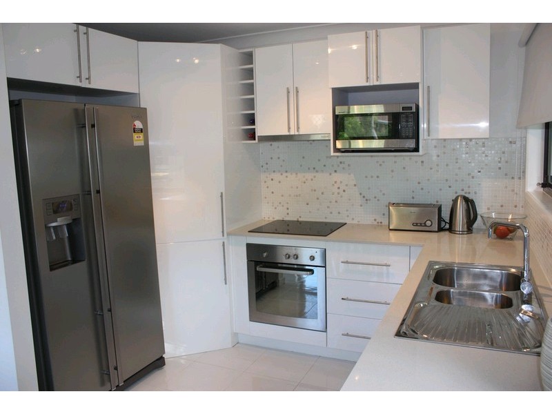 19 Wildwood Court, Surfers Paradise QLD 4217