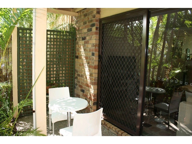 20/8-12 Sherwood Close, Mudgeeraba QLD 4213