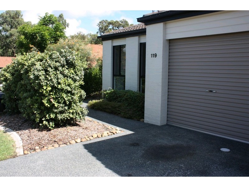 119/590 Pineridge Road, Coombabah QLD 4216