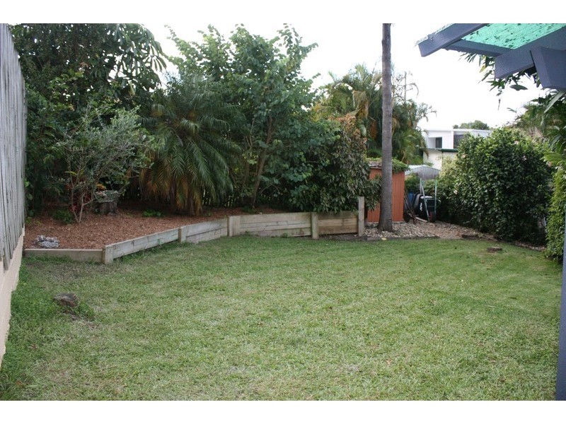 4 Kinarra Street, Ashmore QLD 4214