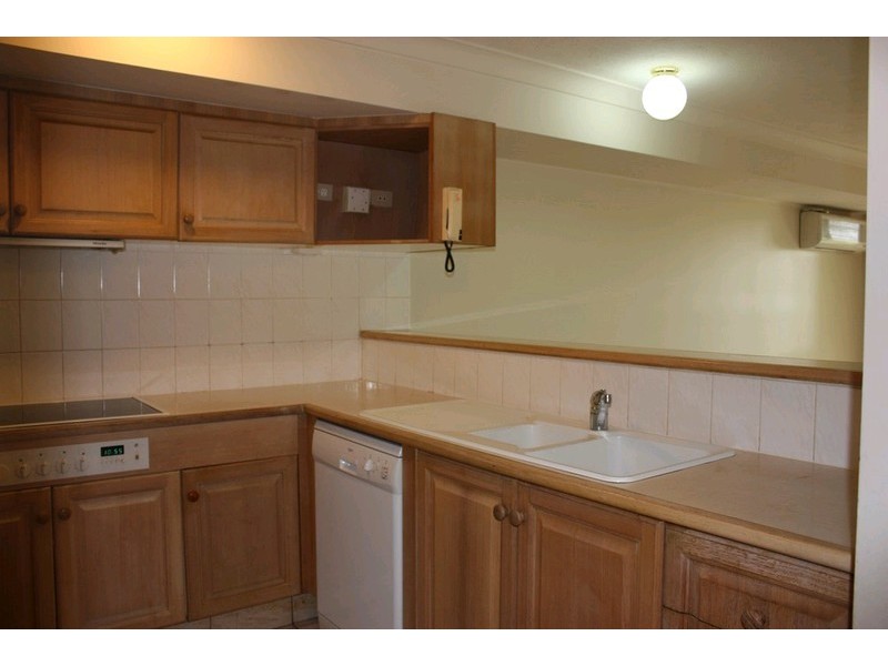 54/100 Morala Avenue, Runaway Bay QLD 4216