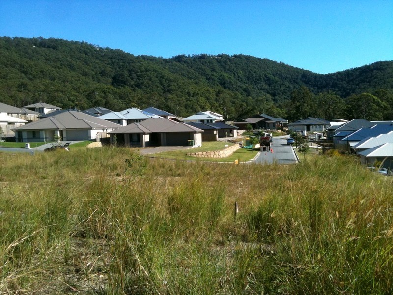 8 Yarryne Valley Drive, Upper Coomera QLD 4209