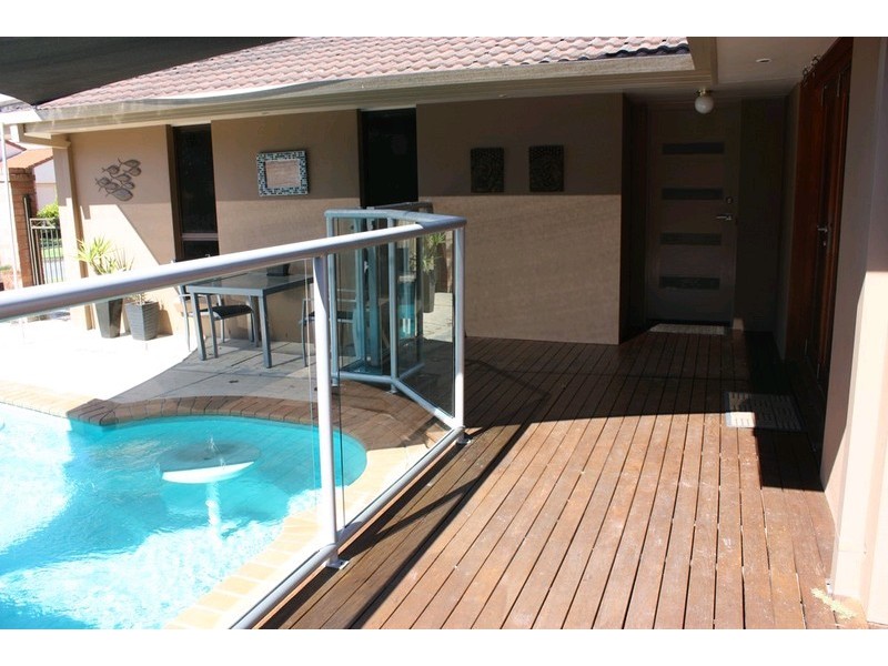 13 Numbat Court, Coombabah QLD 4216