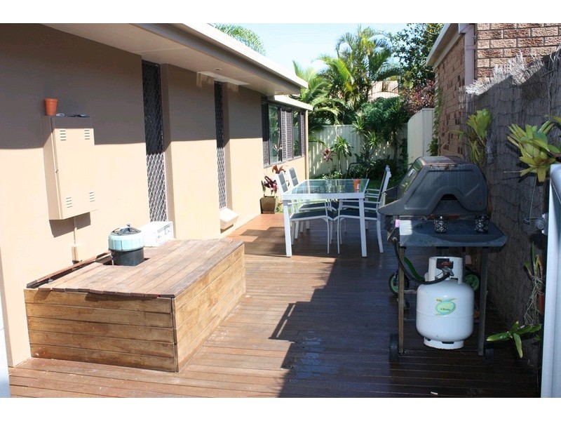 13 Numbat Court, Coombabah QLD 4216