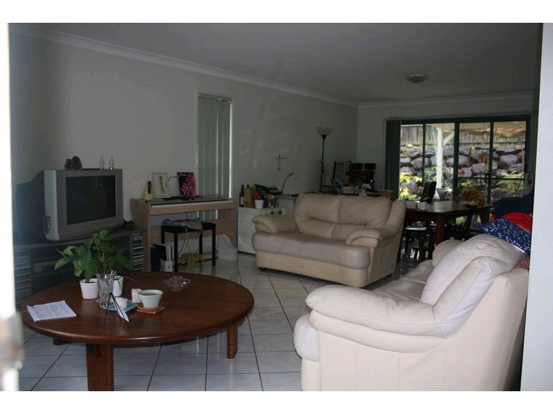 34 Clear River Boulevard, Ashmore QLD 4214