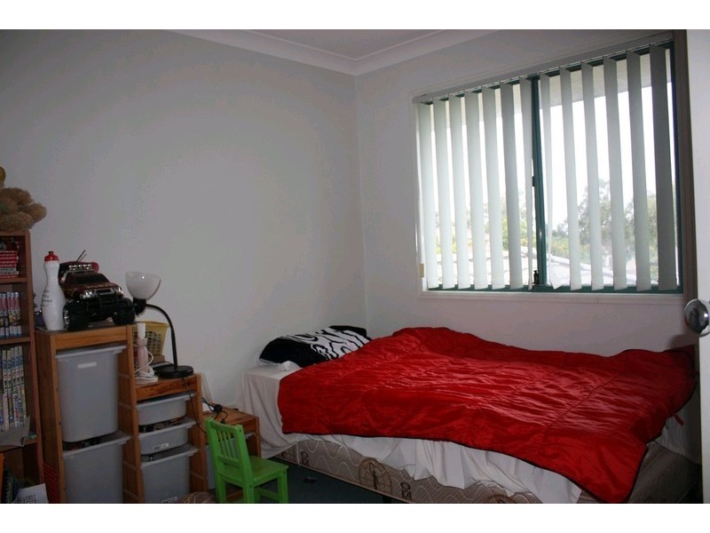 34 Clear River Boulevard, Ashmore QLD 4214