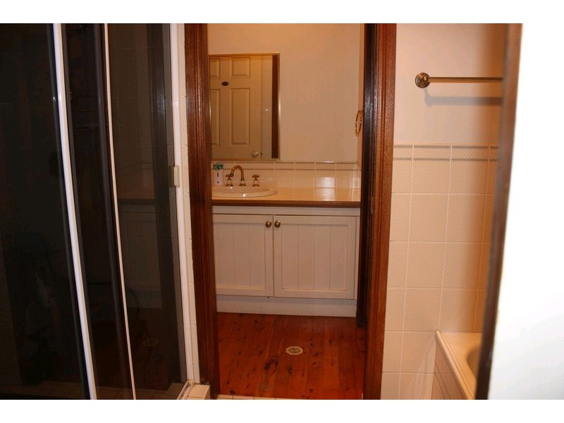 133 Mildura Drive, Helensvale QLD 4212